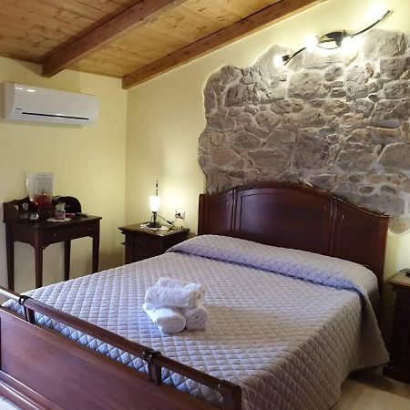 Estia Bed & Breakfast Scano Montiferro Bagian luar foto