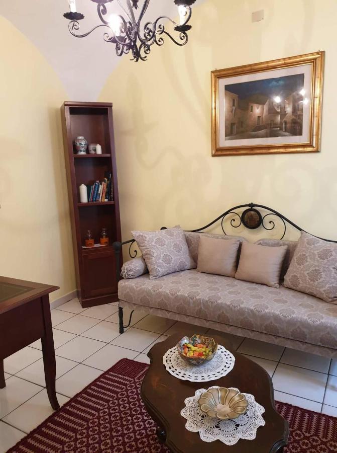 Estia Bed & Breakfast Scano Montiferro Bagian luar foto