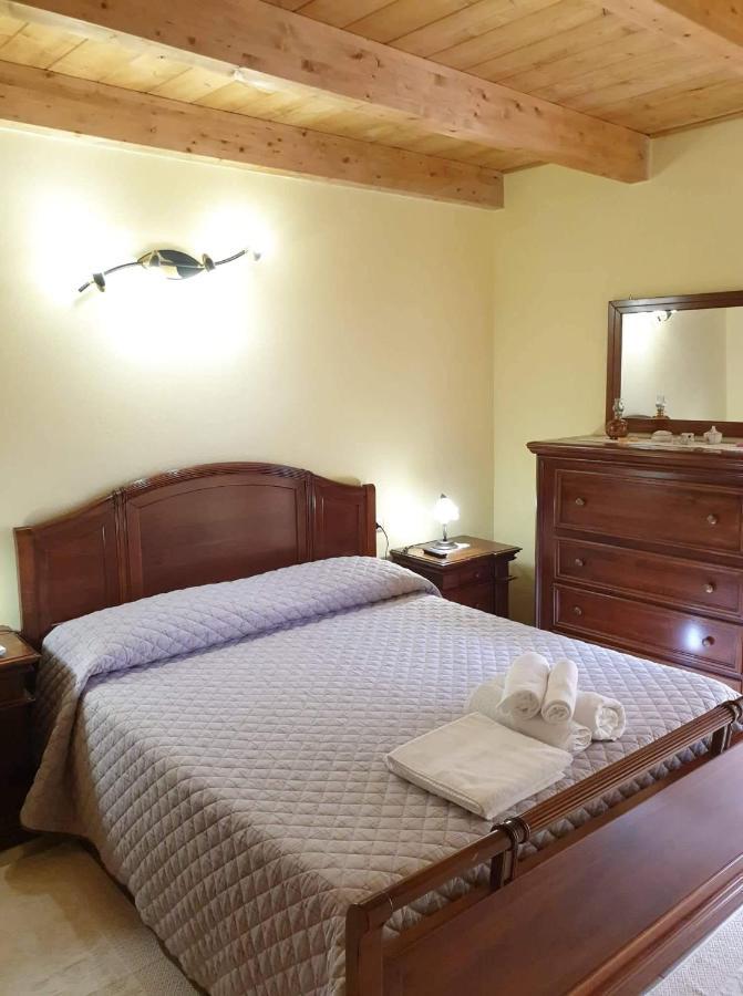 Estia Bed & Breakfast Scano Montiferro Bagian luar foto
